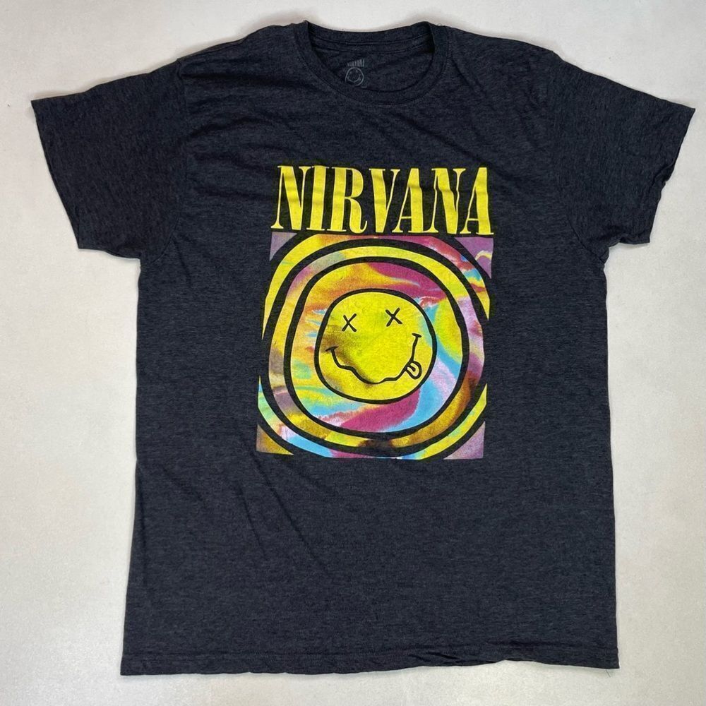 Nirvana Graphic T-shirt Women Large Gray Short Sleeve